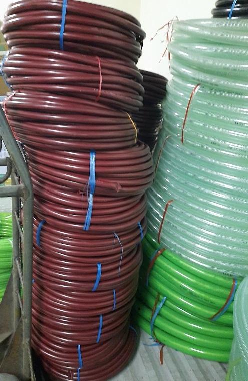 Ống lưới dẻo tưới cây